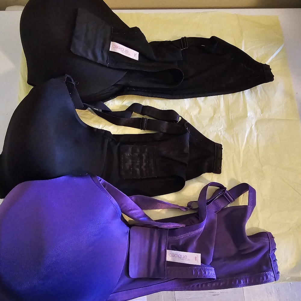 Women's 2 Lane Bryant and one multi wire bras